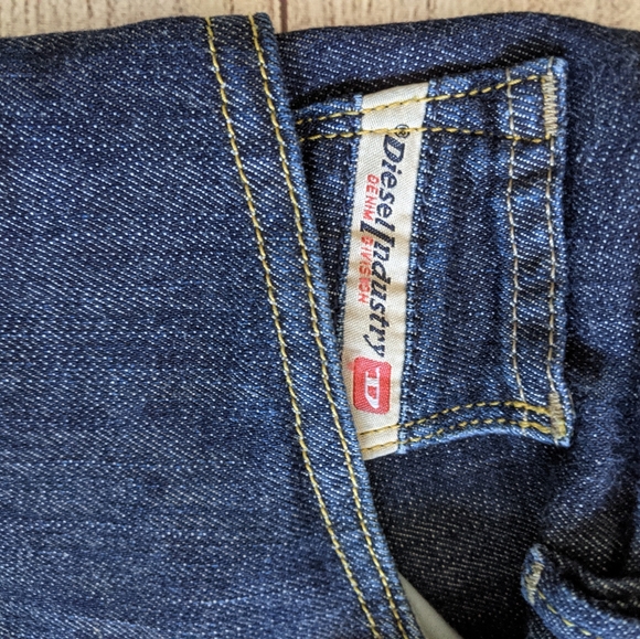 Diesel/Industry Jeans - Picture 5 of 16